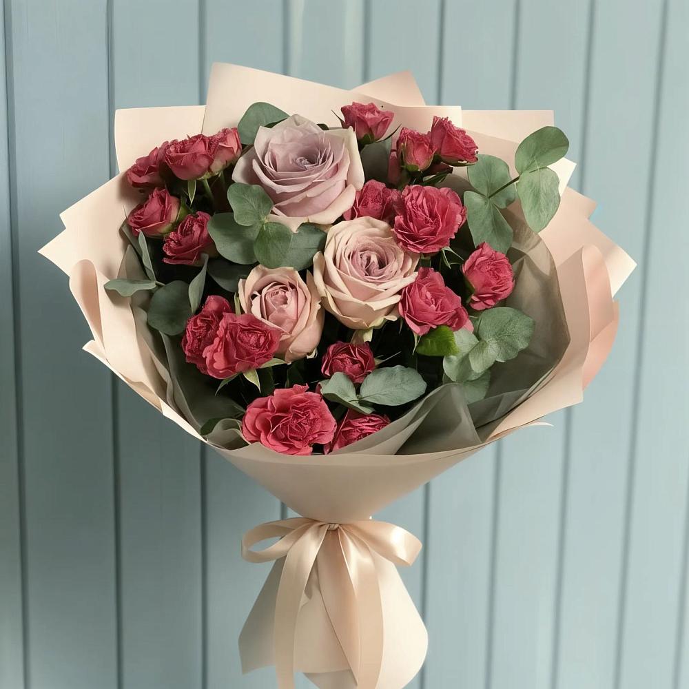 Букет цветов из: Гвоздики и Розы в Щелкане