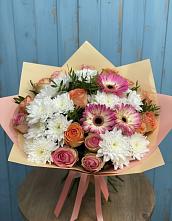Букет цветов из:  Розы, Герберы и Хризантемы в Щелкане