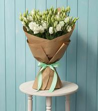 Букет цветов из:  Лизиантусы в Щелкане