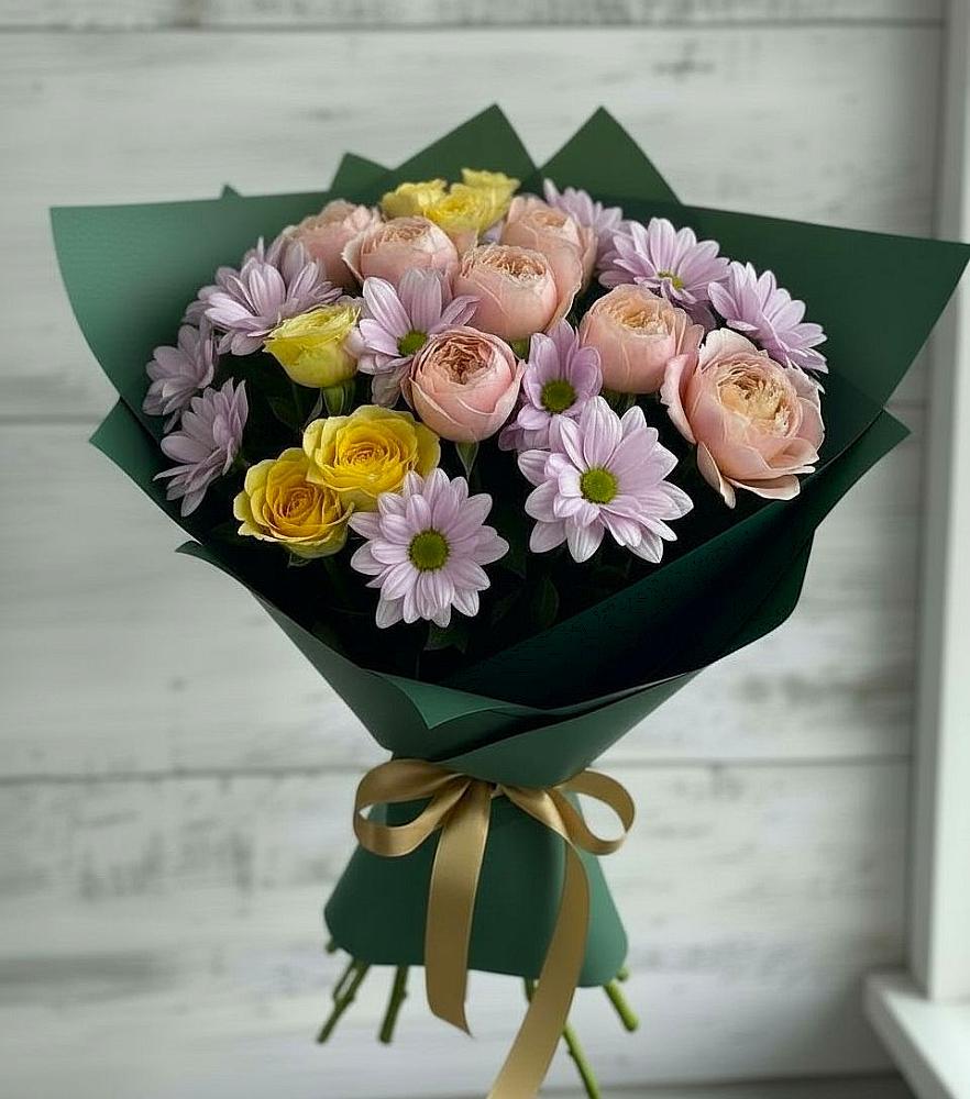 Букет цветов из: Хризантемы и Розы в Щелкане