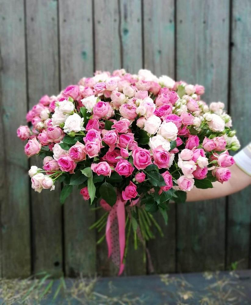 Букет Розовые кустовые розы Натали и Лав Лидия в Щелкане