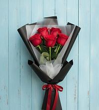Букет цветов из:  Розы в Щелкане