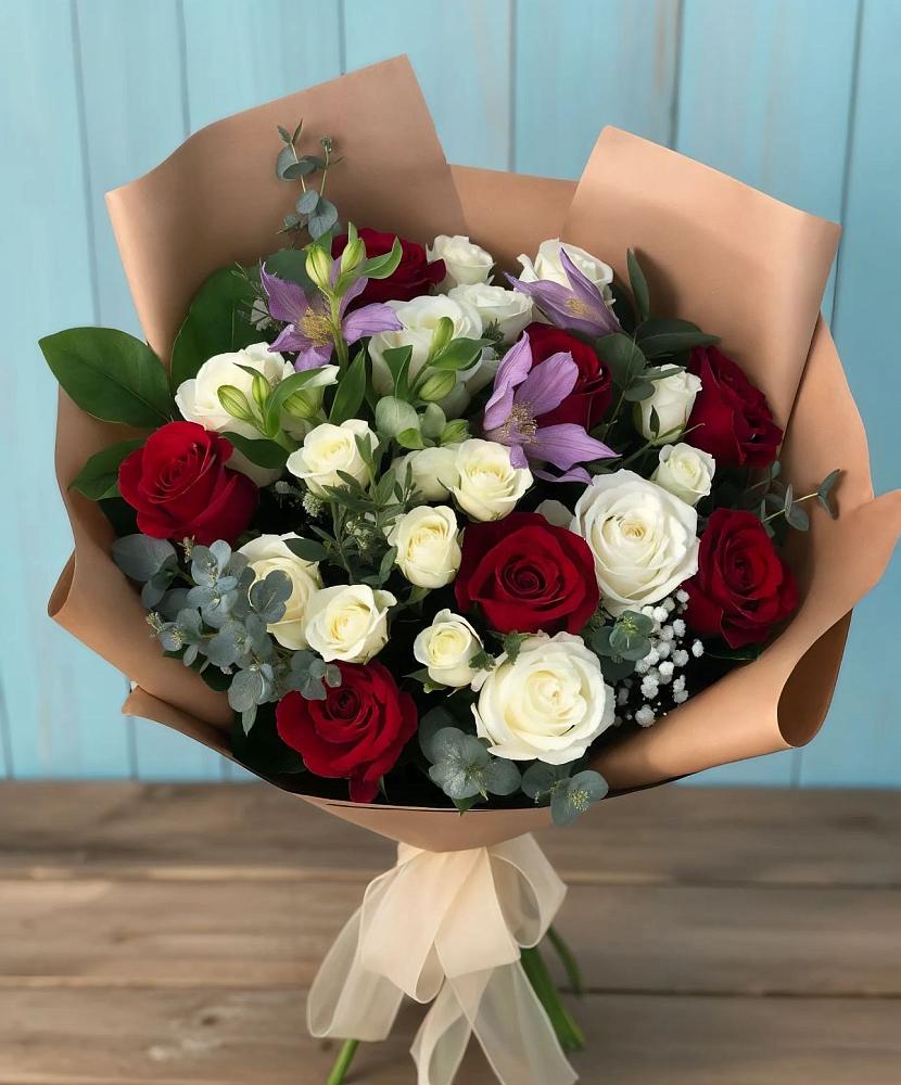 Букет цветов из: Розы и Альстромерии в Щелкане