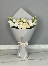 Букет цветов из:  Розы и Лизиантусы в Щелкане