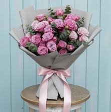 Букет цветов из:  Розы в Щелкане